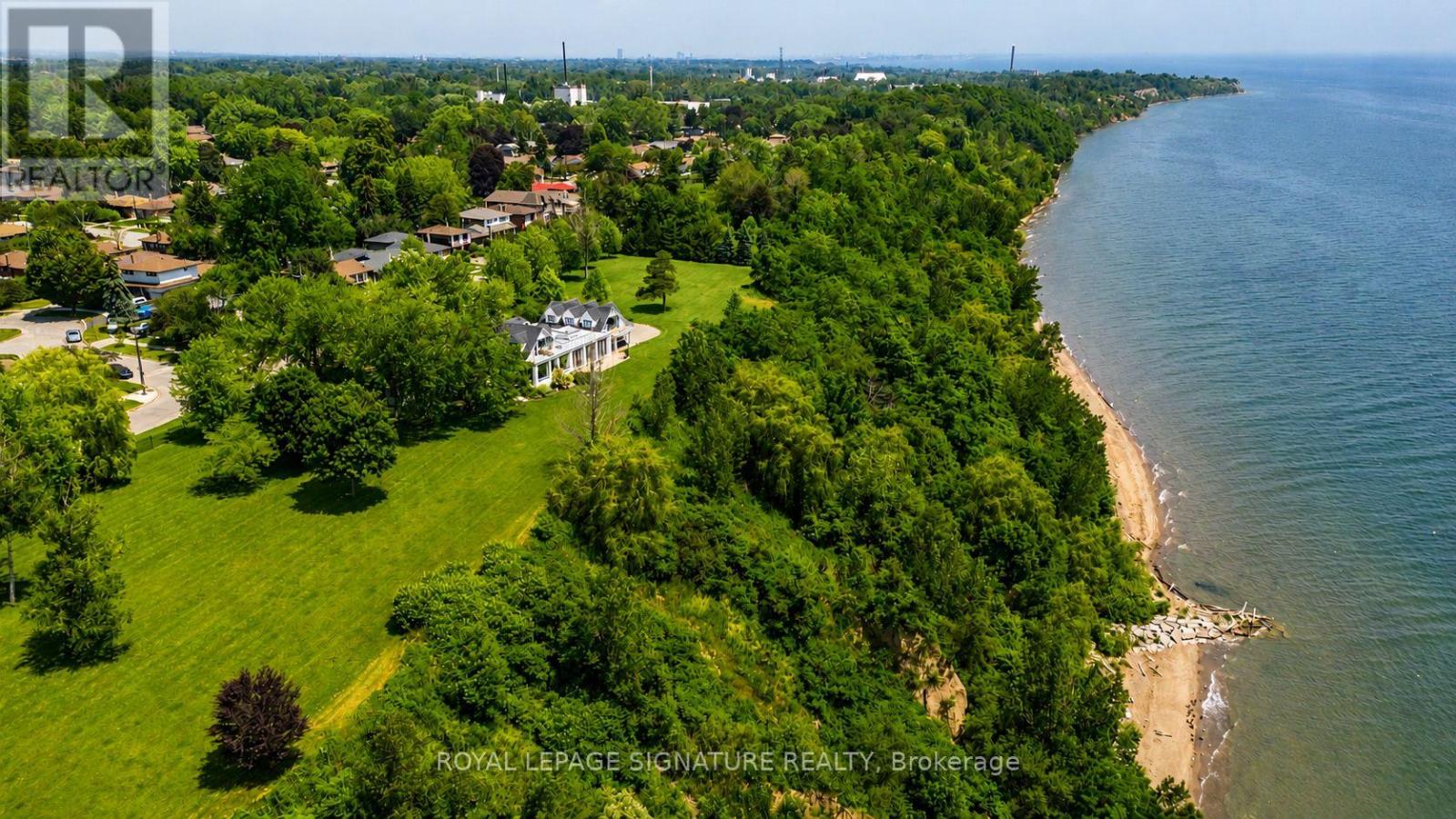220 GREYABBEY TRAIL