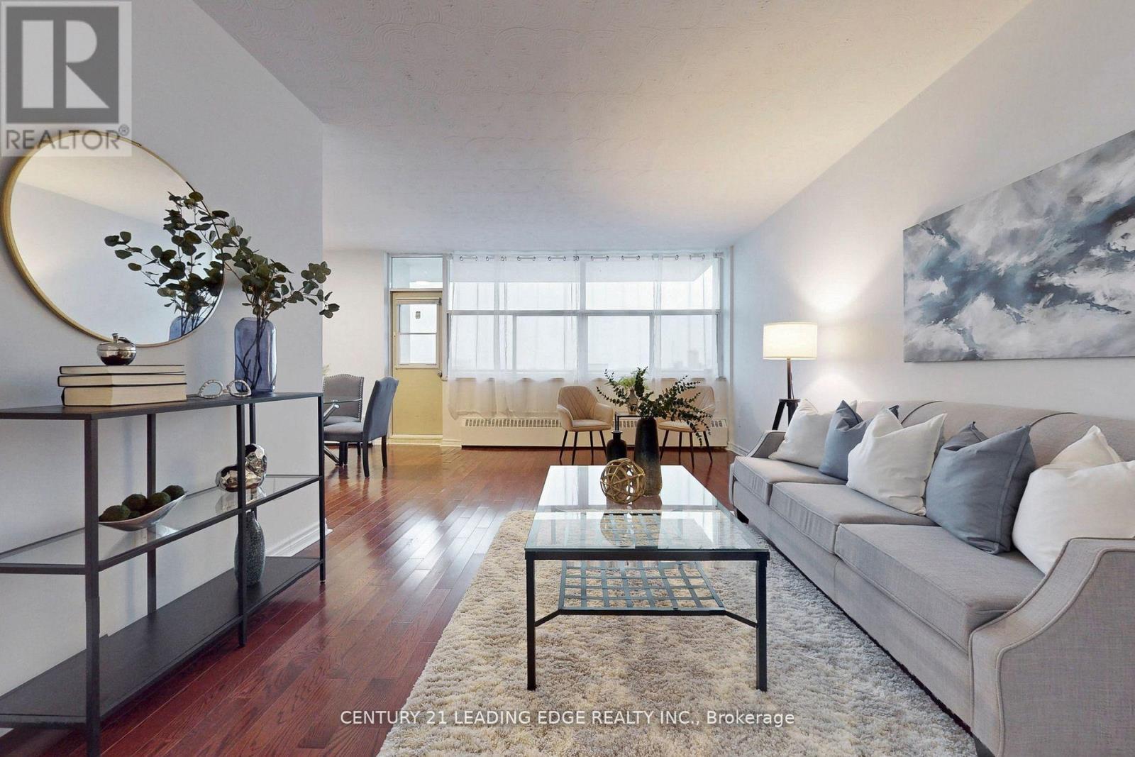 1005 - 2245 Eglinton Avenue E Property Photo 7