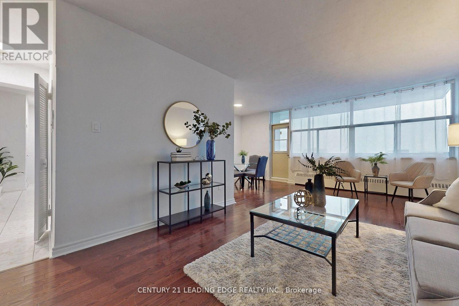 1005 - 2245 Eglinton Avenue E Property Photo 9
