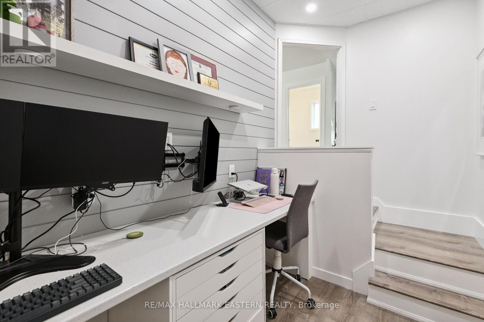 15 Ravenscroft Road Property Photo 6