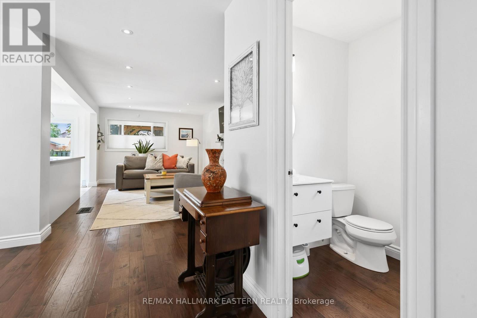 15 Ravenscroft Road Property Photo 23