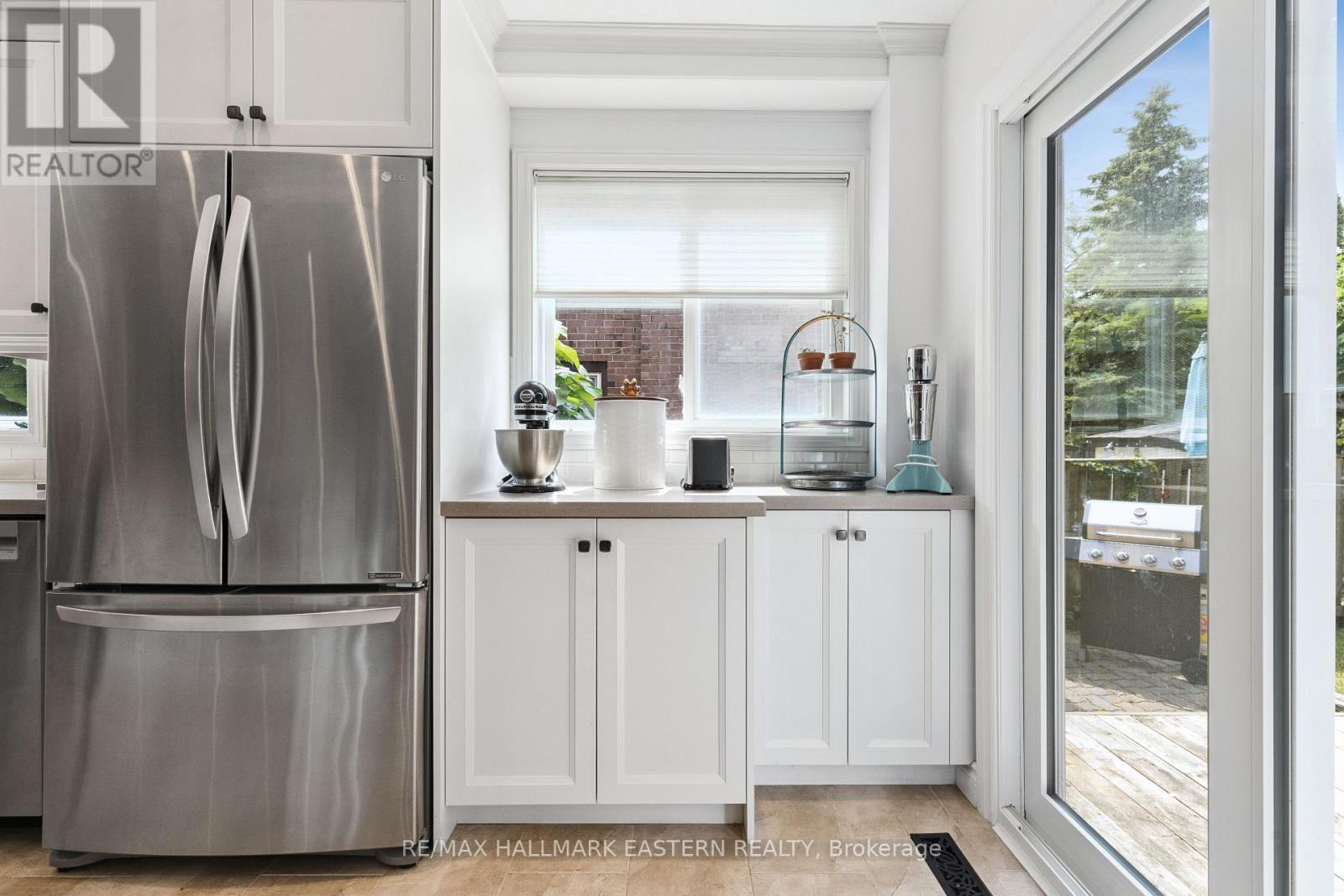 15 Ravenscroft Road Property Photo 25