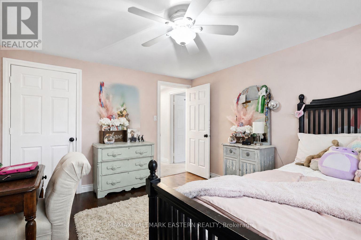 15 Ravenscroft Road Property Photo 33