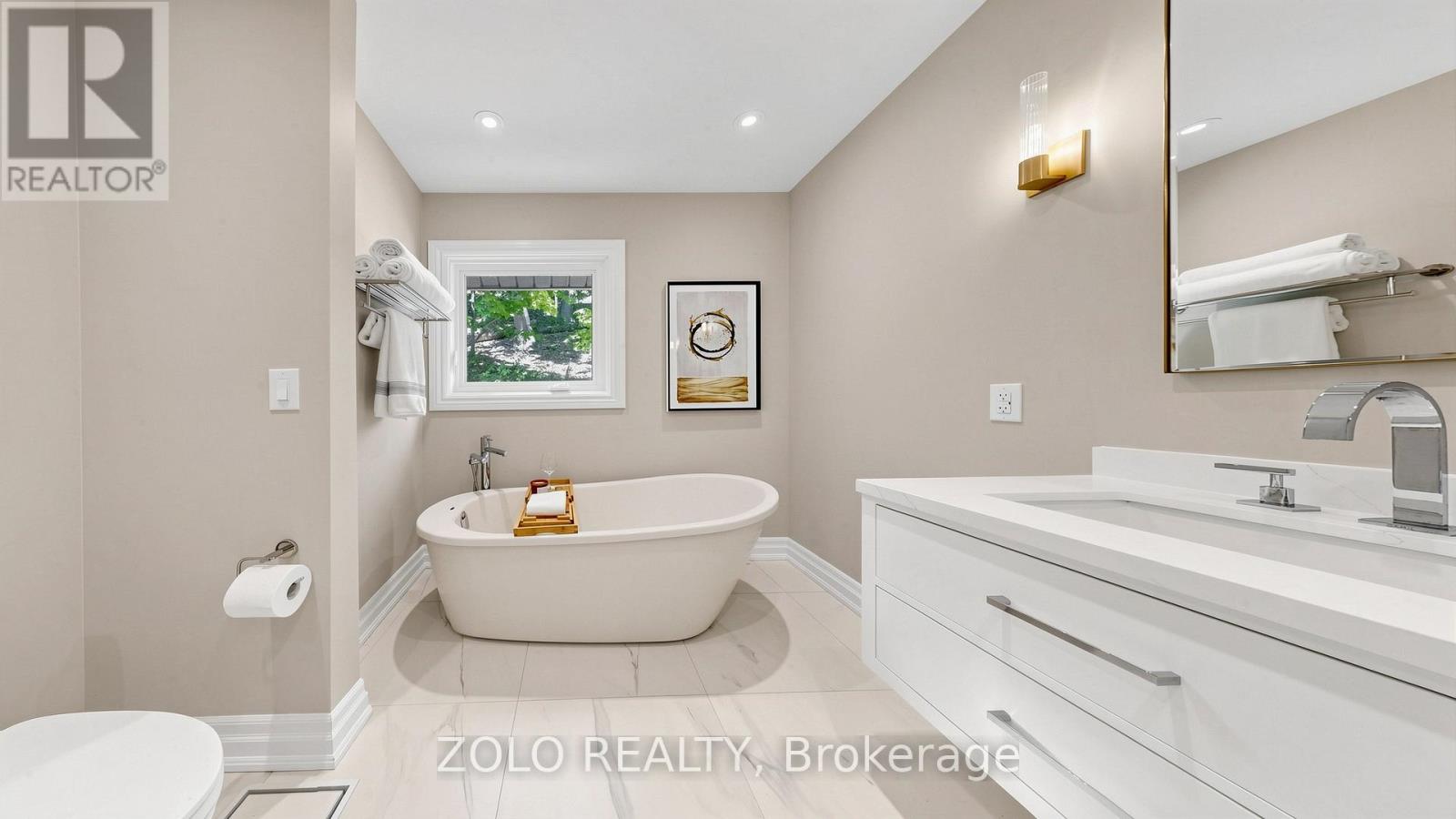 41 Meadowcliffe Drive Property Photo 17