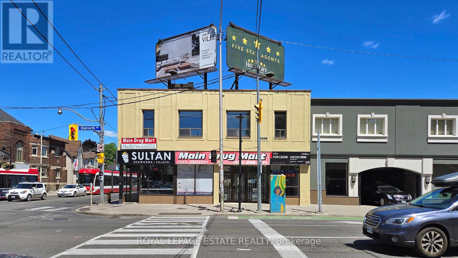 B101 - 2558 DANFORTH AVENUE
