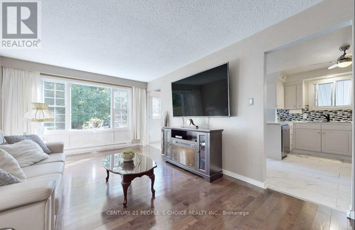 78 Claymore Crescent Property Photo 6