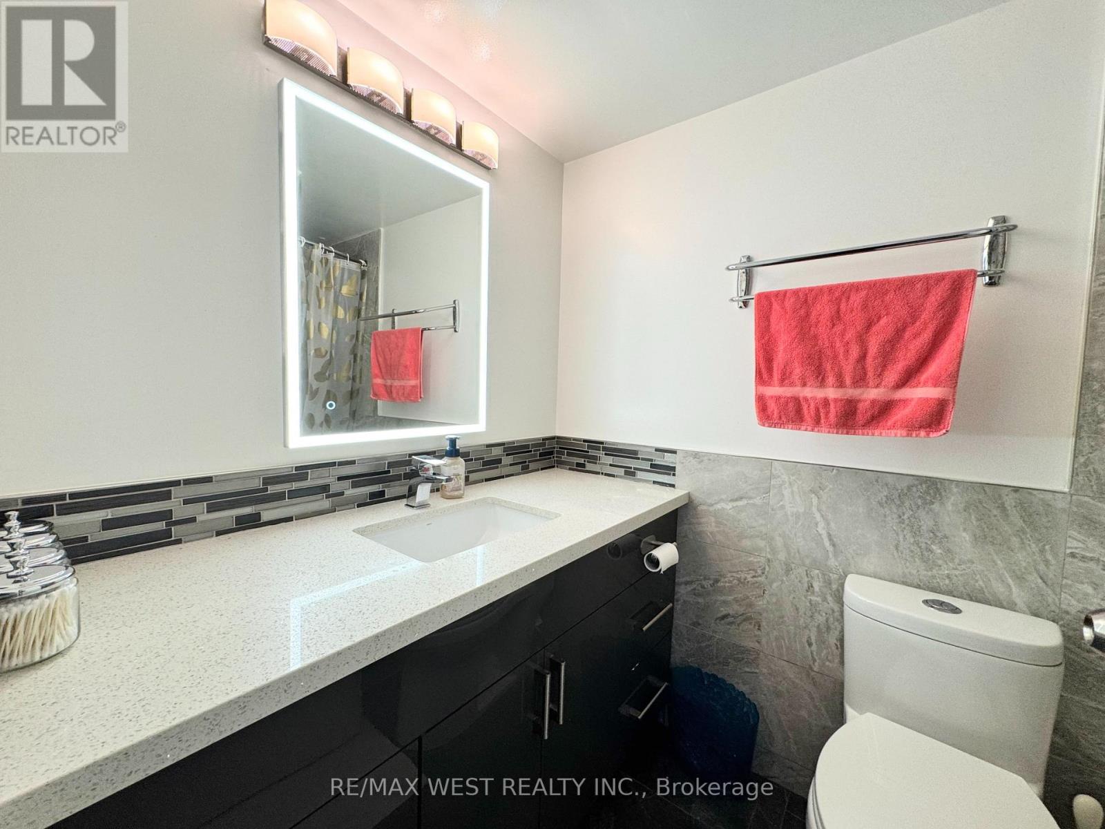 801 - 3380 Eglinton Avenue E Property Photo 10
