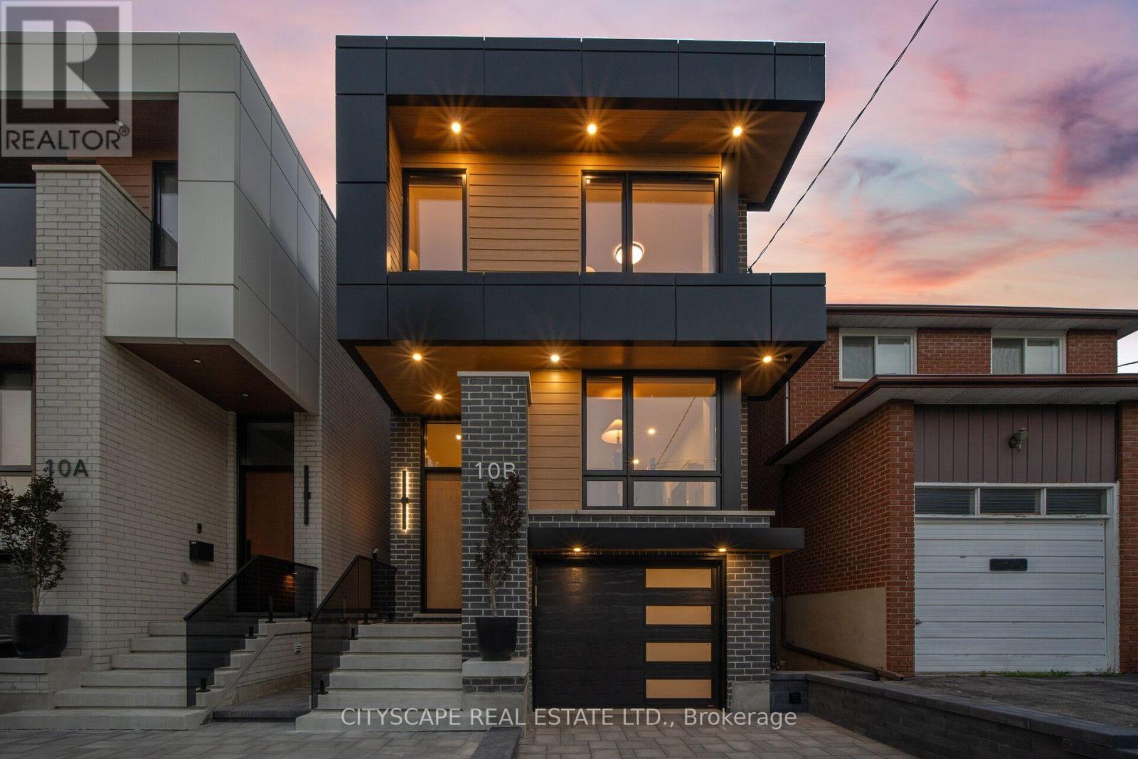10B HOLMSTEAD AVENUE