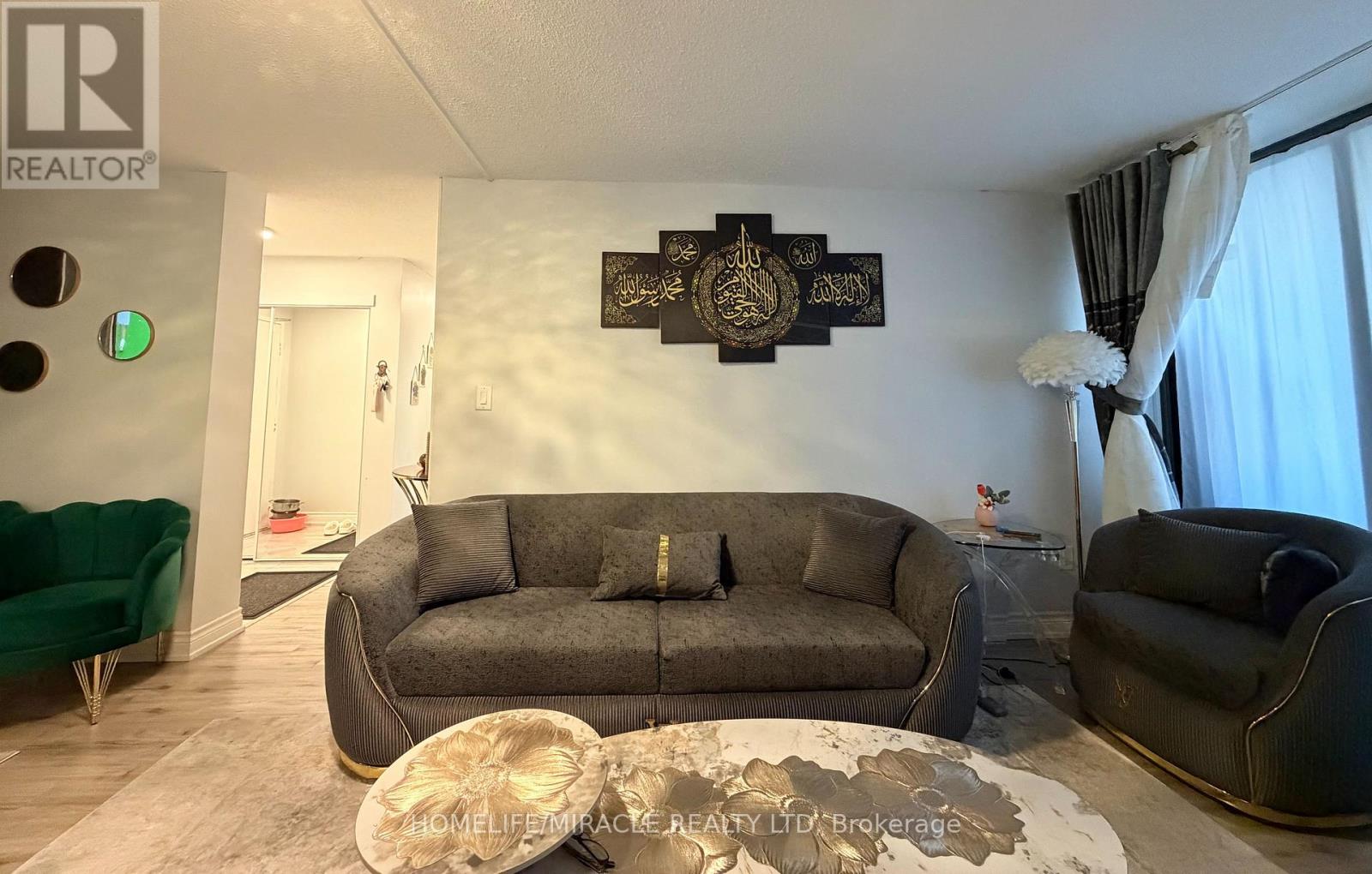 714 - 100 Wingarden Court Property Photo 14