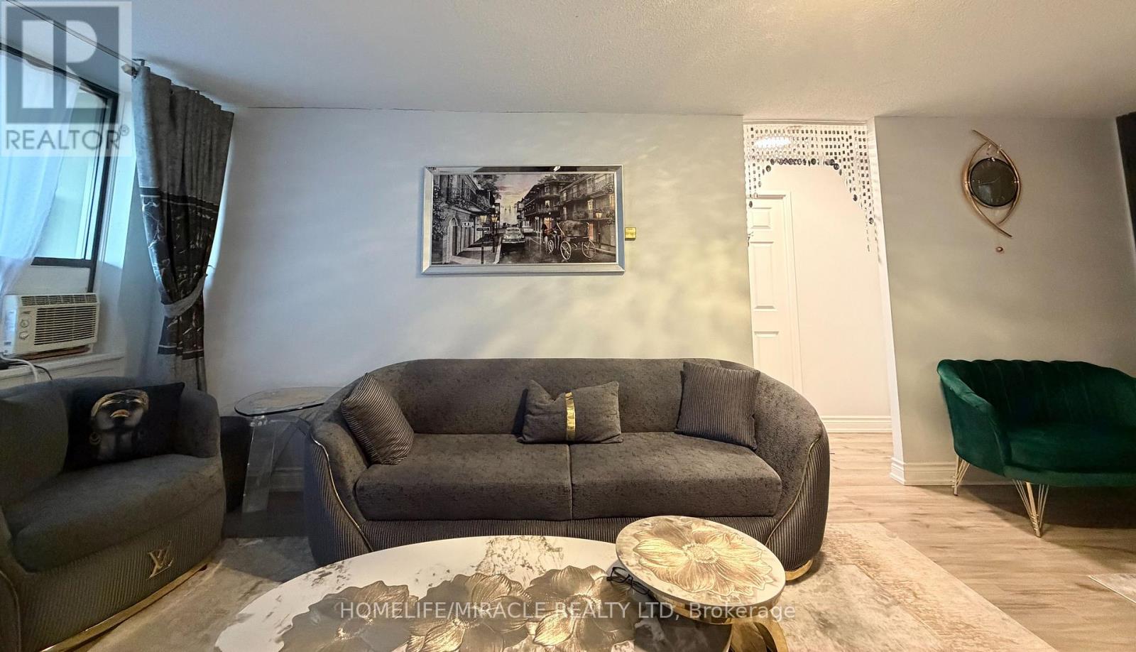 714 - 100 Wingarden Court Property Photo 15