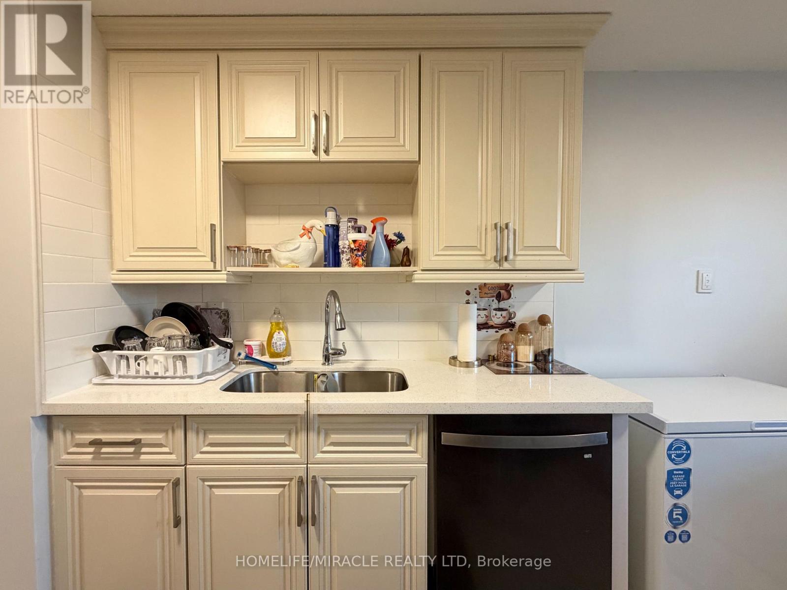 714 - 100 Wingarden Court Property Photo 25