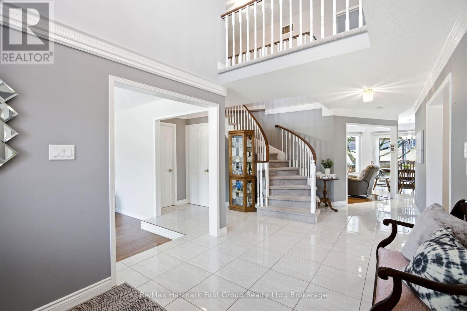 1 Glencedar Crescent Property Photo 8