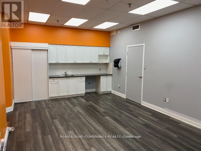 B101 - 1501 Ellesmere Road Property Photo 2