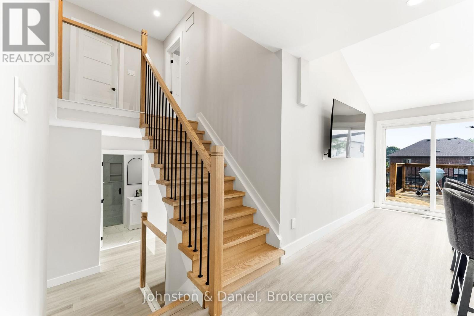 1893 Spruce Hill Road Property Photo 17
