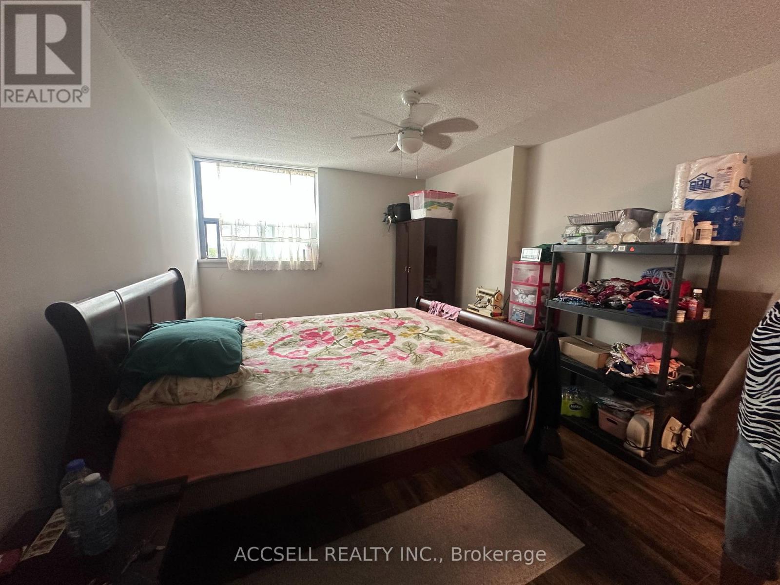 1109 - 100 Wingarden Court Property Photo 7