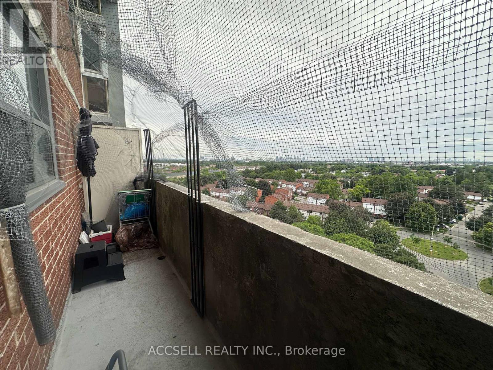 1109 - 100 Wingarden Court Property Photo 11