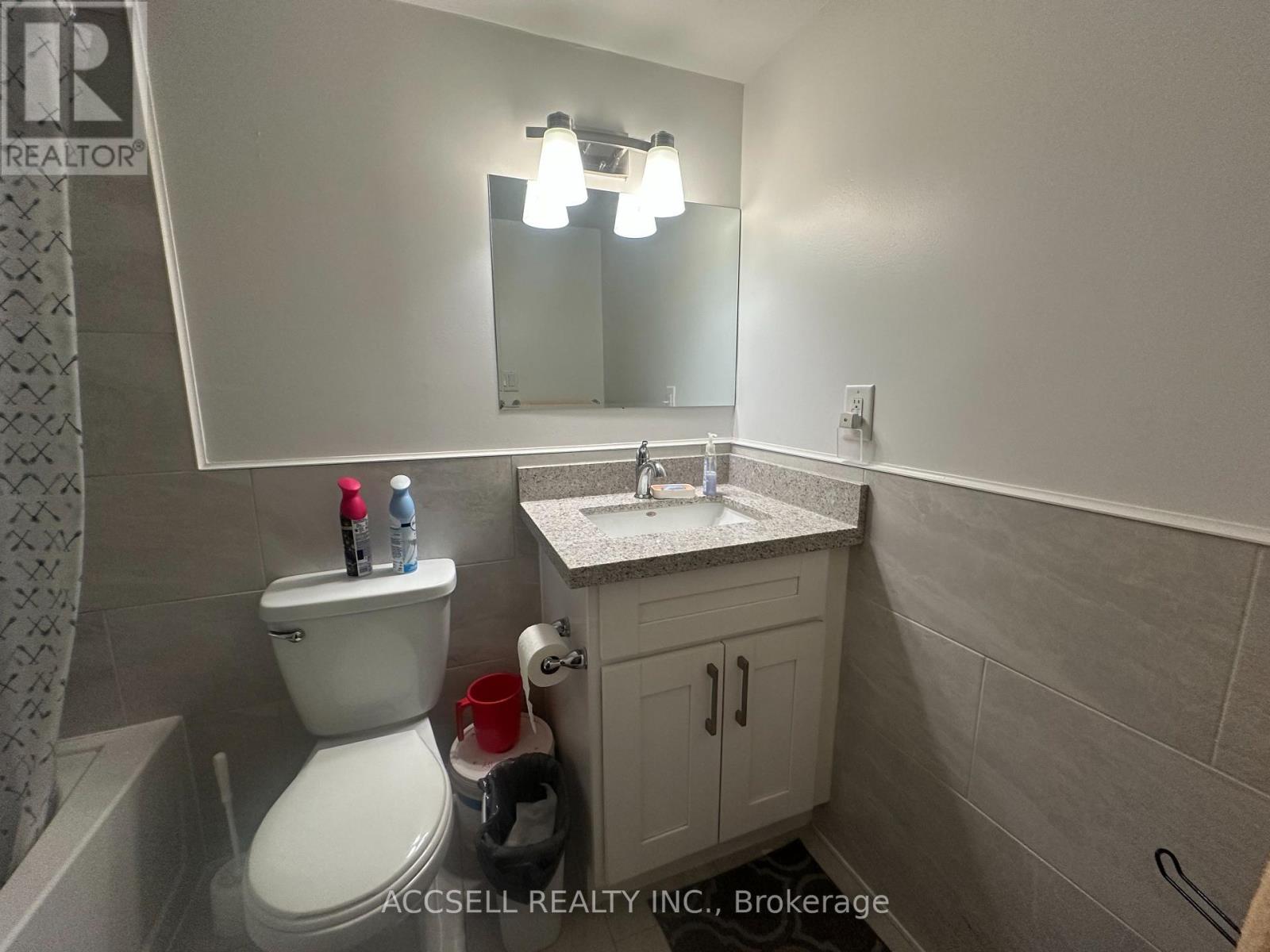 1109 - 100 Wingarden Court Property Photo 13