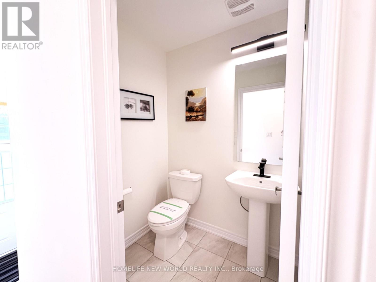 966 Cormorant Path Property Photo 9