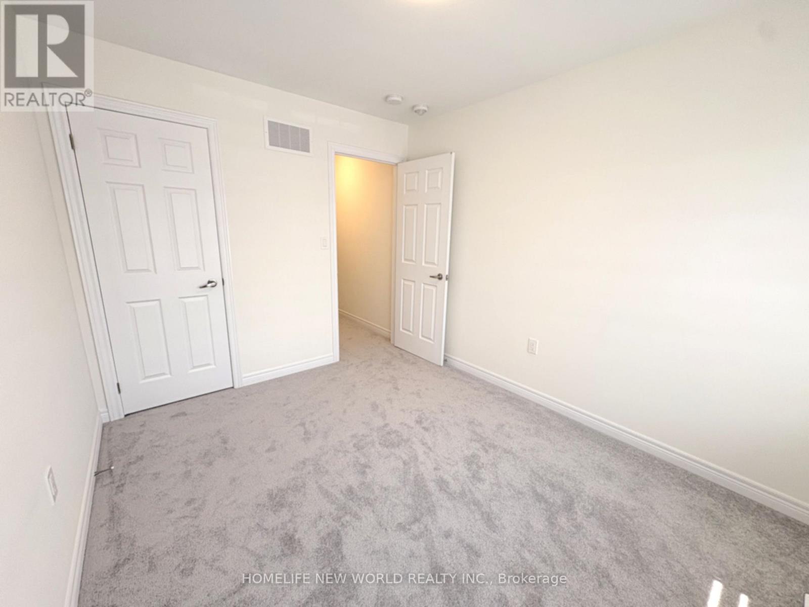 966 Cormorant Path Property Photo 17