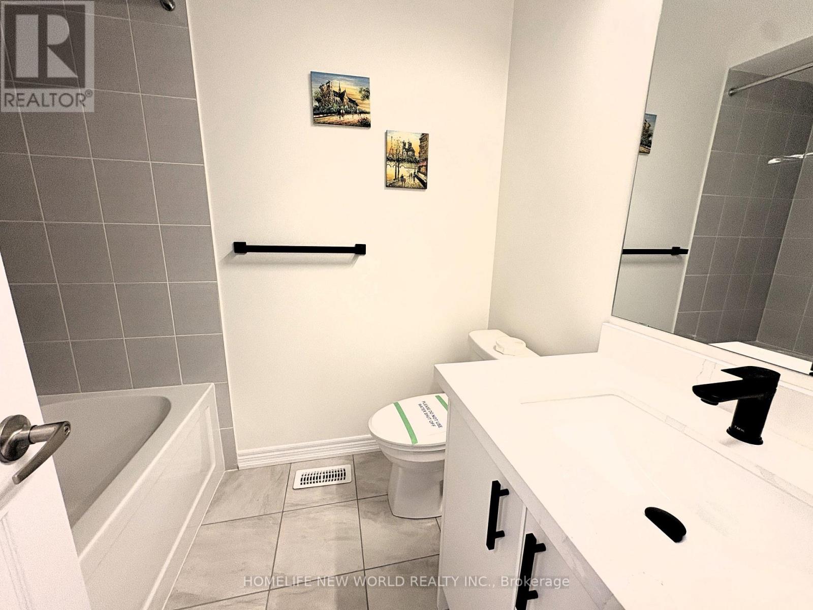 966 Cormorant Path Property Photo 29