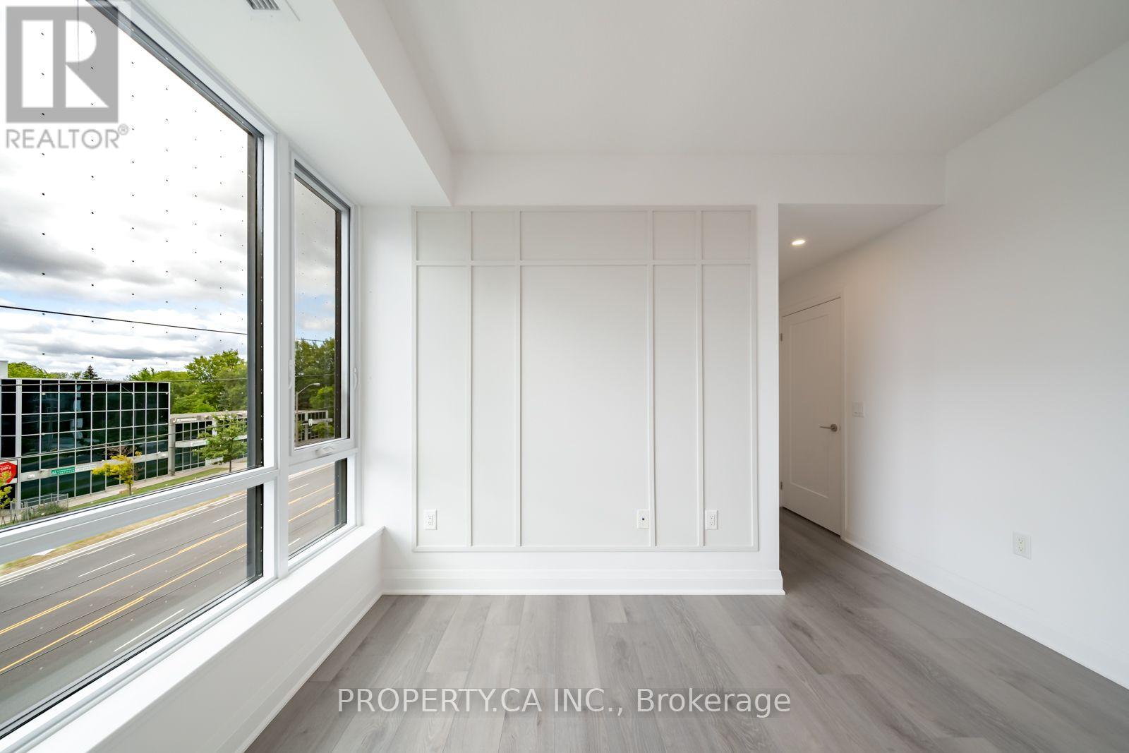 308 - 3220 Sheppard Avenue E Property Photo 20