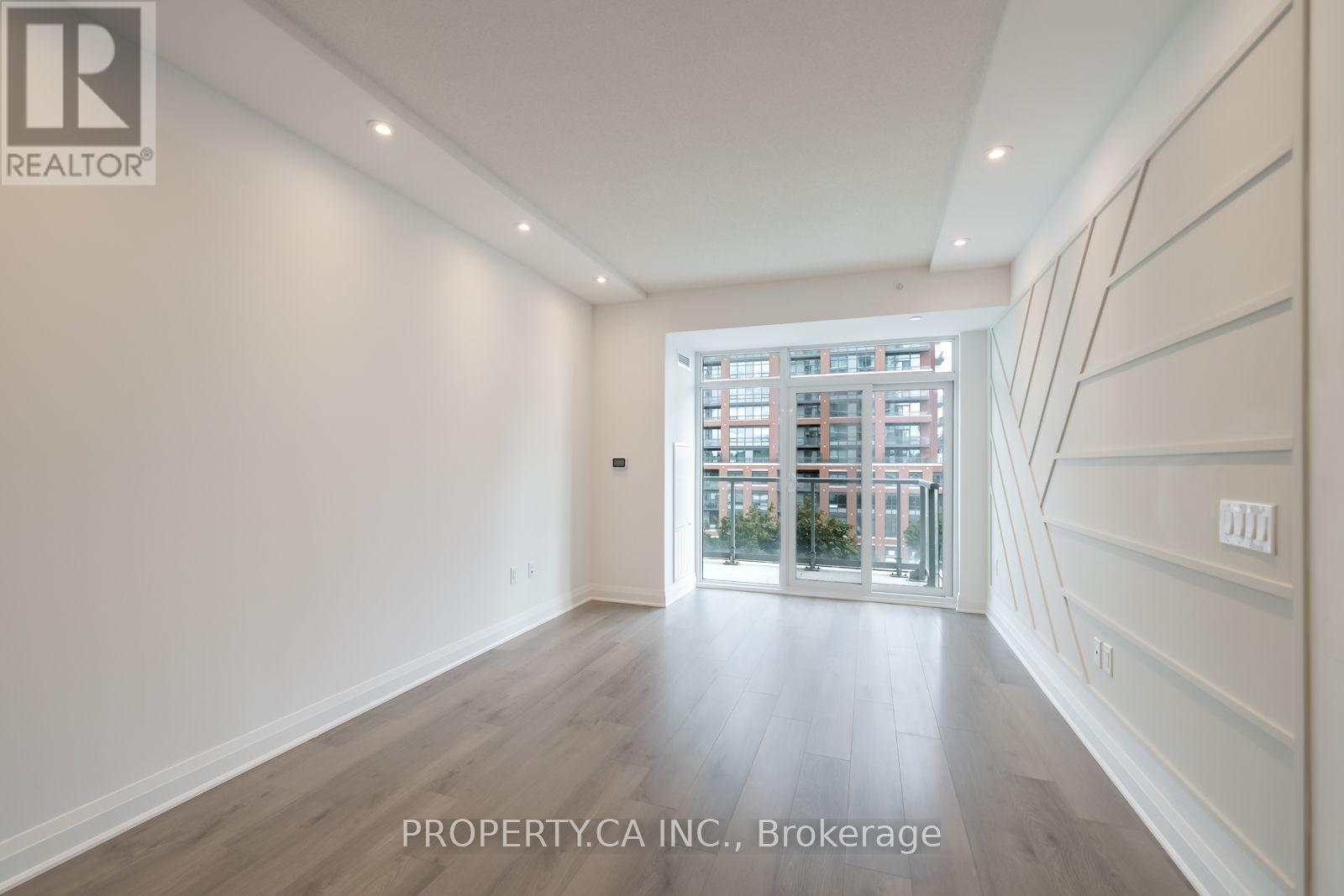 308 - 3220 Sheppard Avenue E Property Photo 31