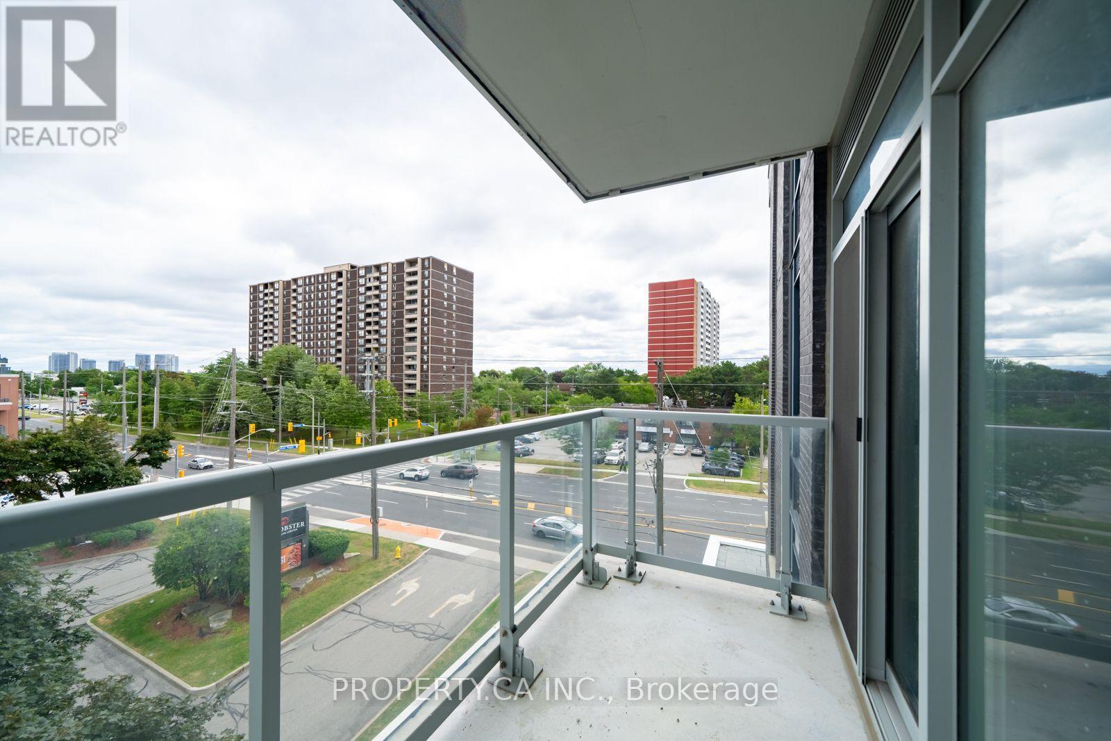 308 - 3220 Sheppard Avenue E Property Photo 36