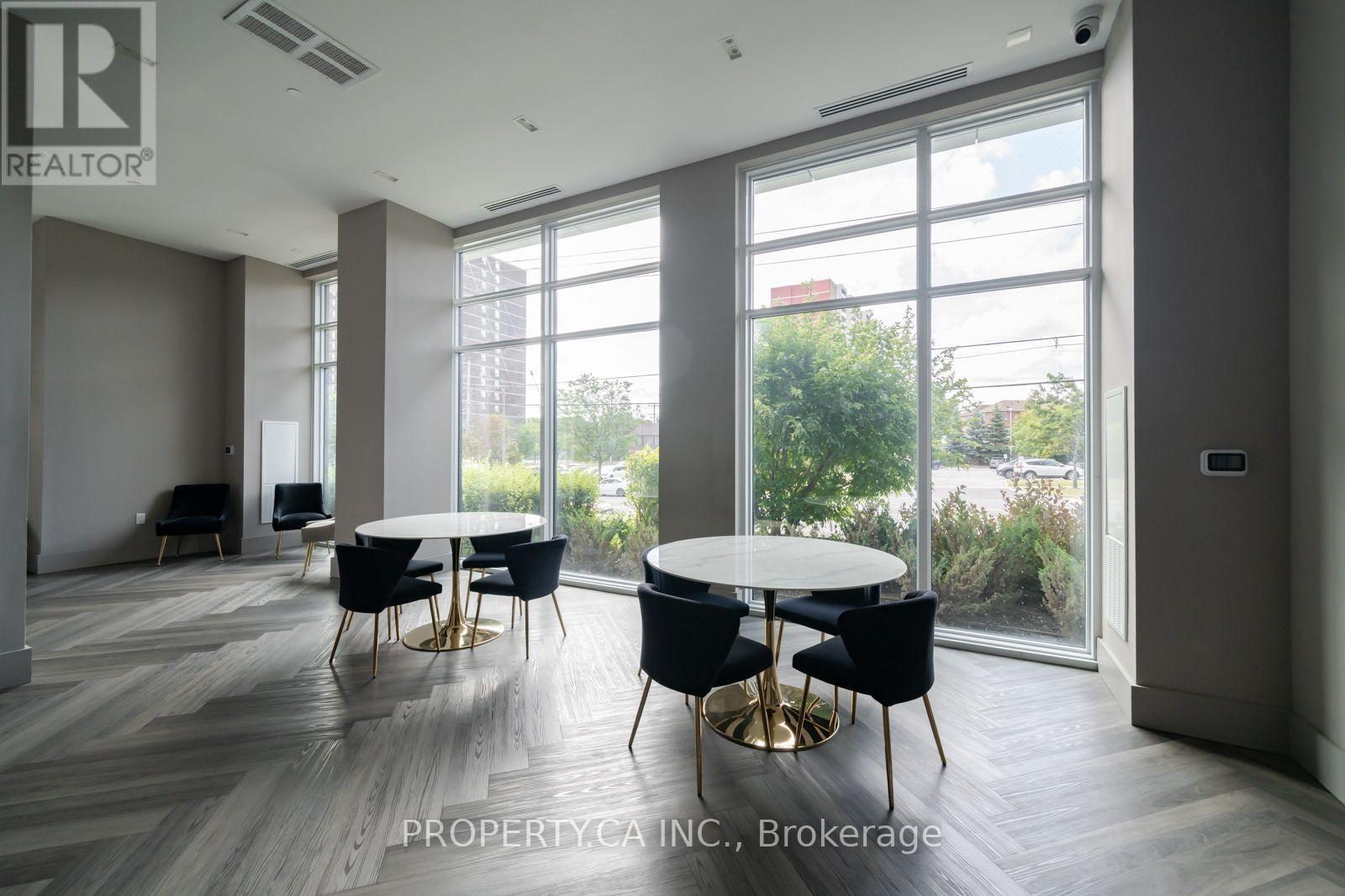 308 - 3220 Sheppard Avenue E Property Photo 39