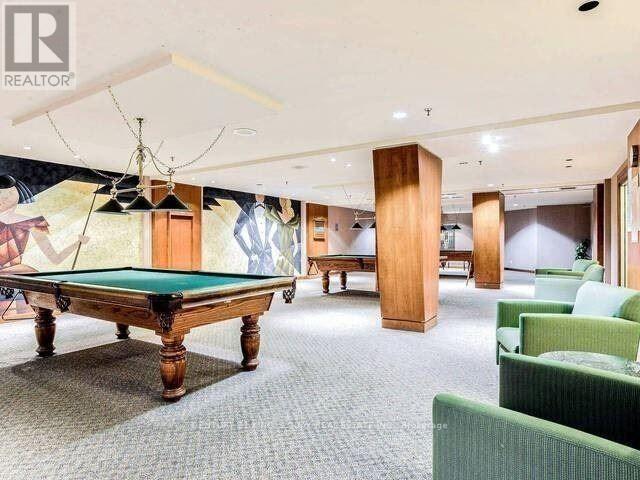 3231 - 68 Corporate Drive Property Photo 5