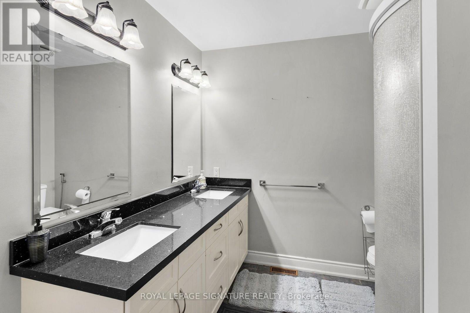 2904 Range Line Road Property Photo 27