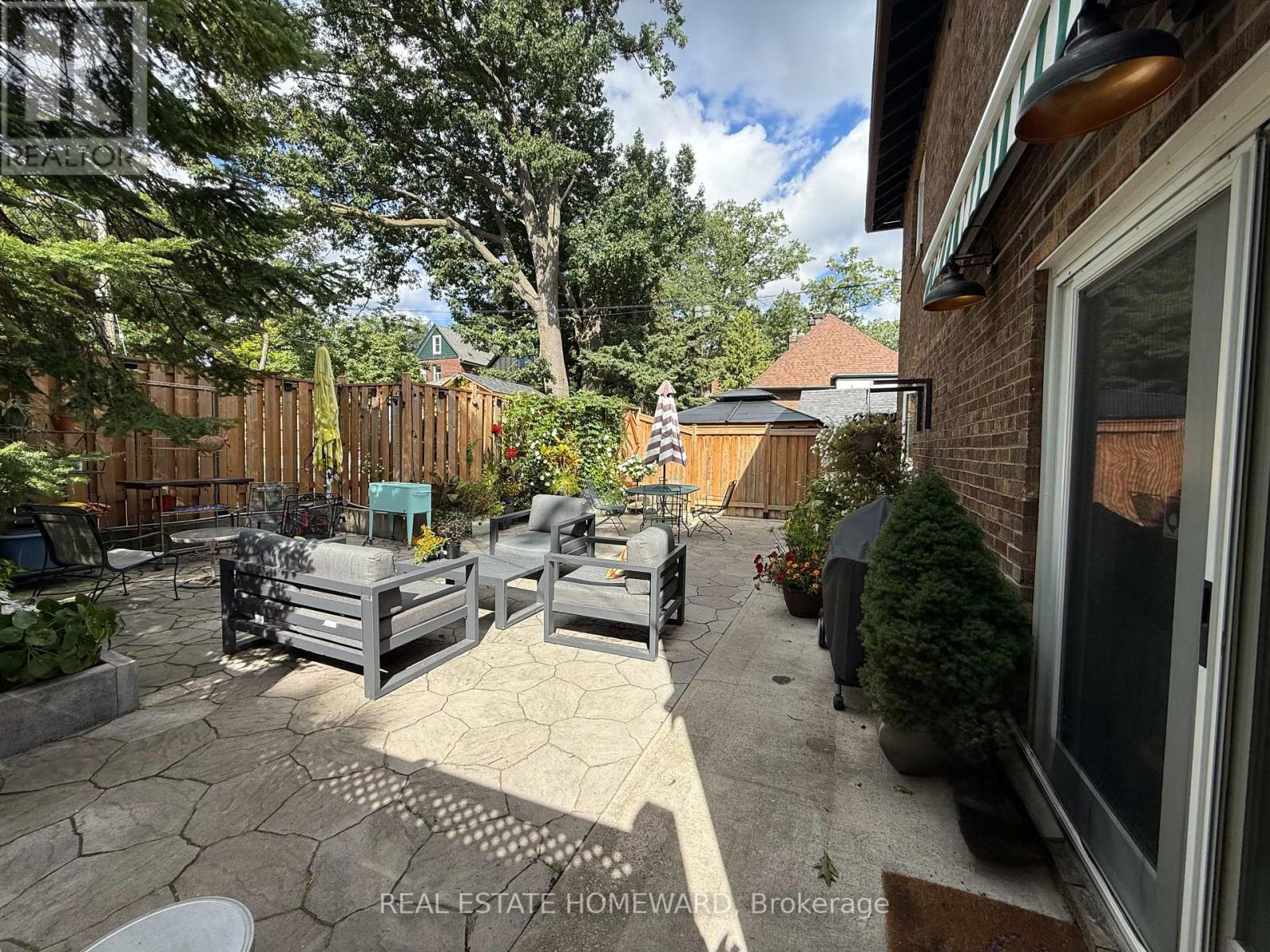 128 Glen Manor Drive Property Photo 36