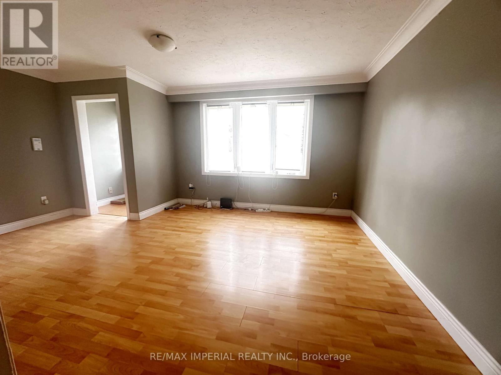 1765 Appleview Road Property Photo 3