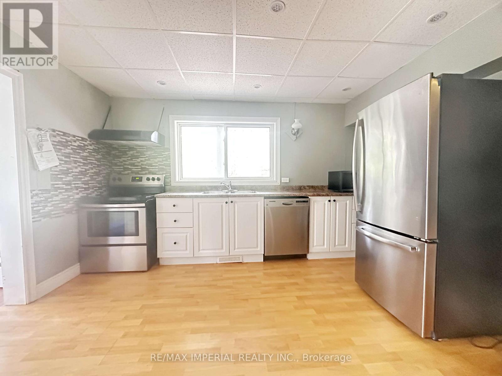 1765 Appleview Road Property Photo 6