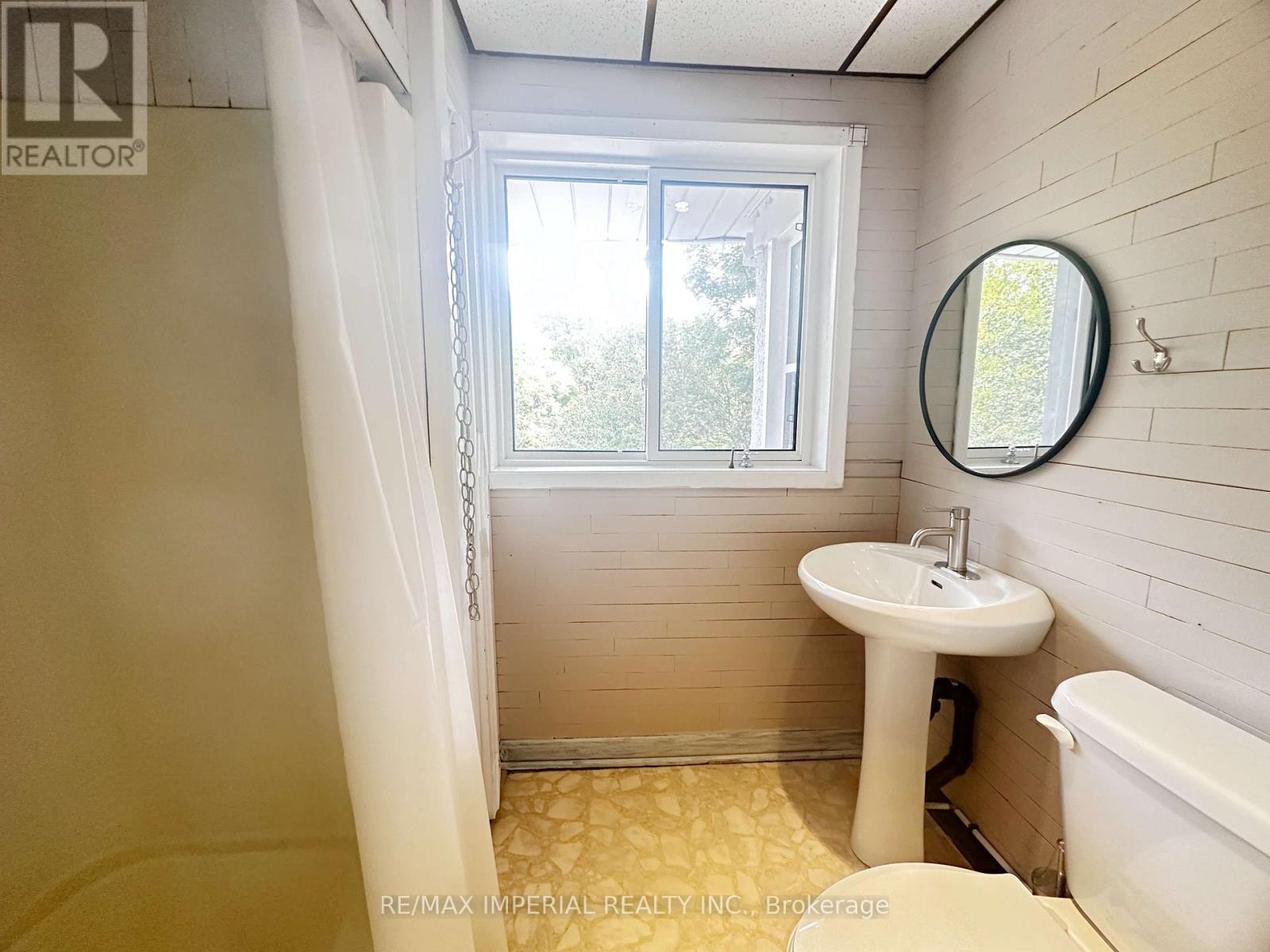 1765 Appleview Road Property Photo 14