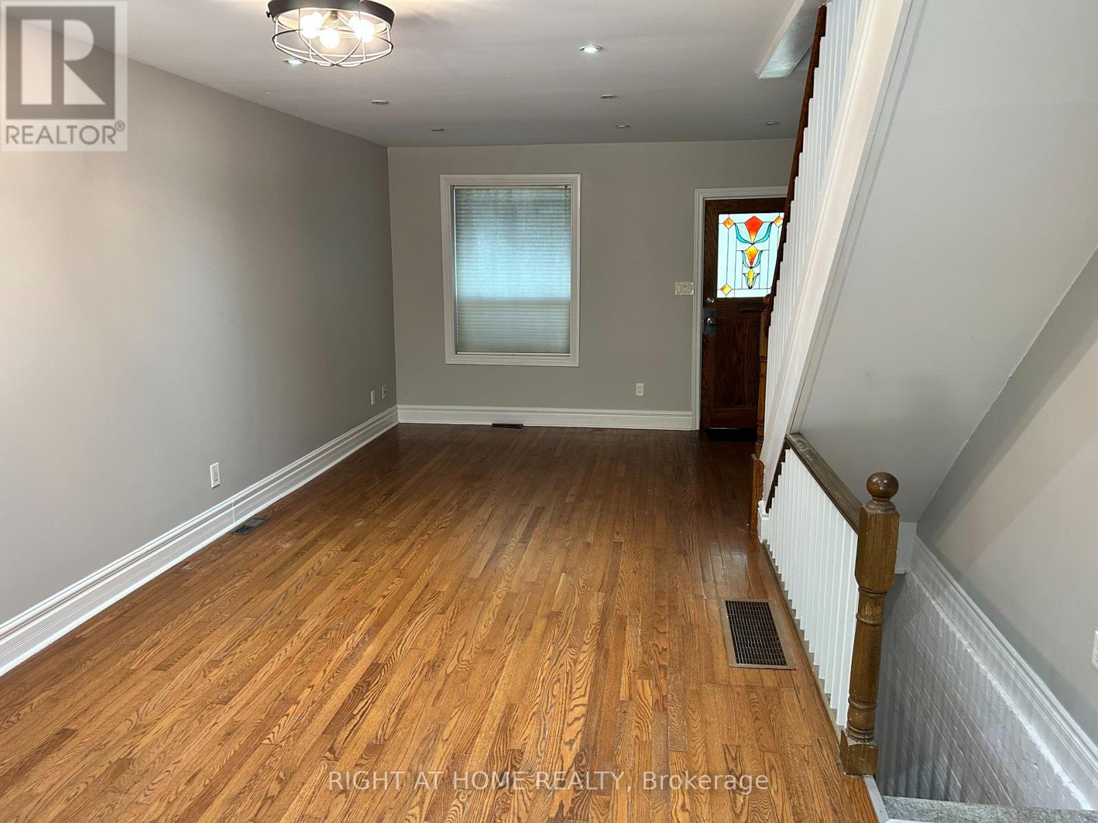 280 Kenilworth Avenue Property Photo 9