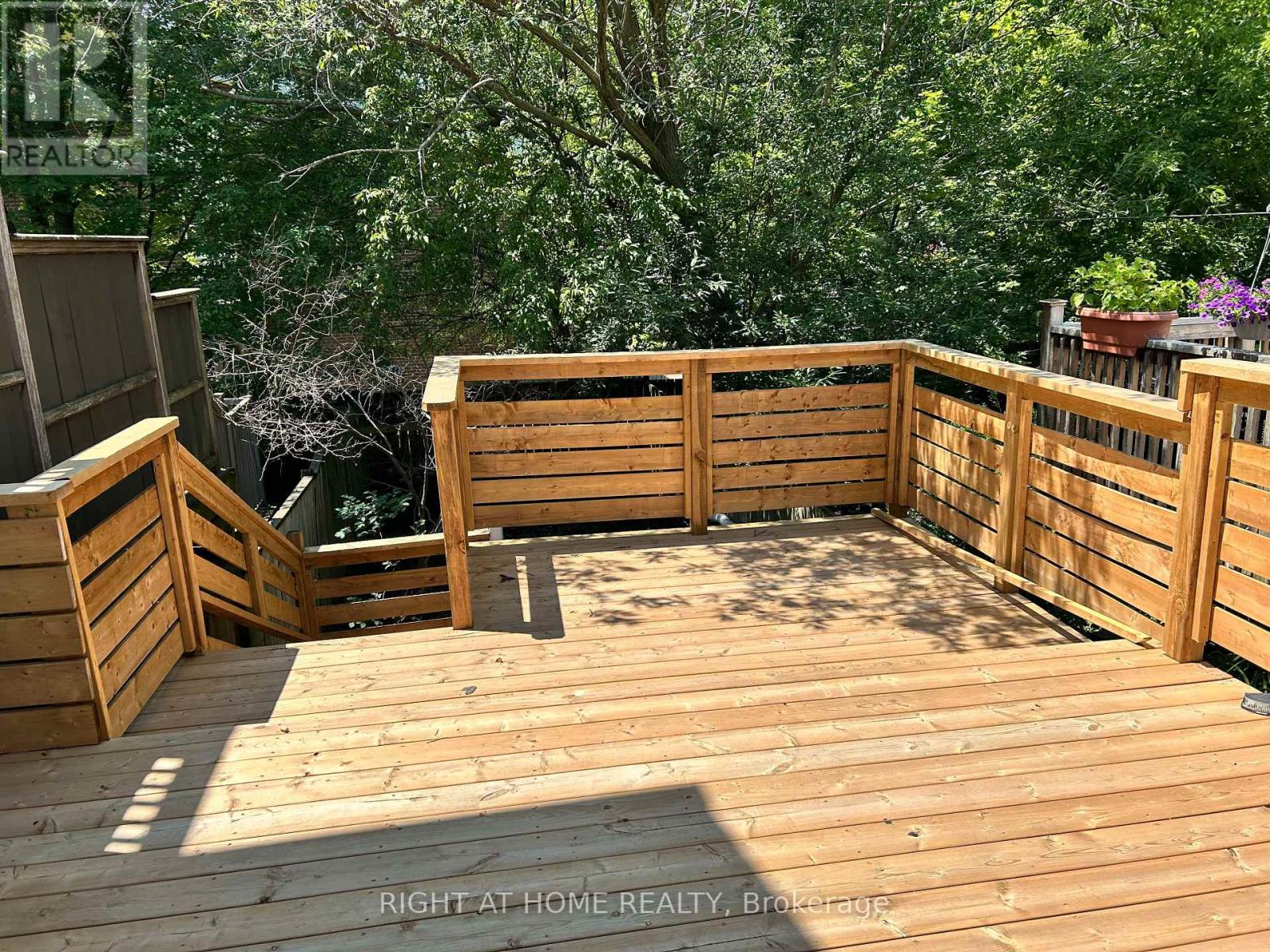 280 Kenilworth Avenue Property Photo 16
