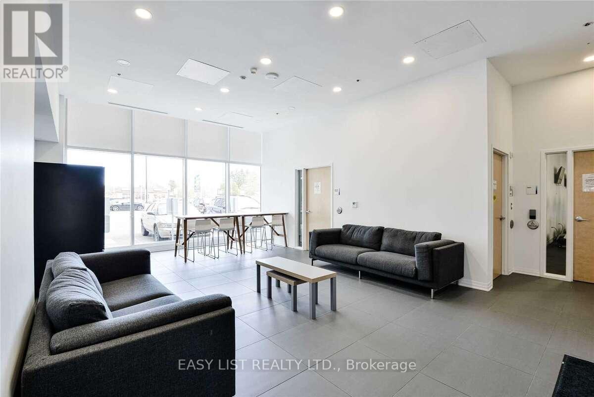 542 - 1900 Simcoe Street N Property Photo 15