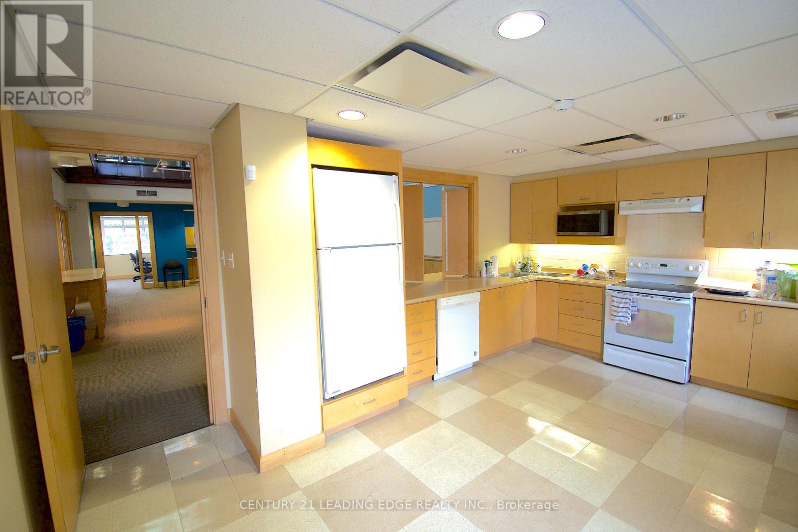 North - Office (2 Storey) - 2550 Danforth Avenue Property Photo 10