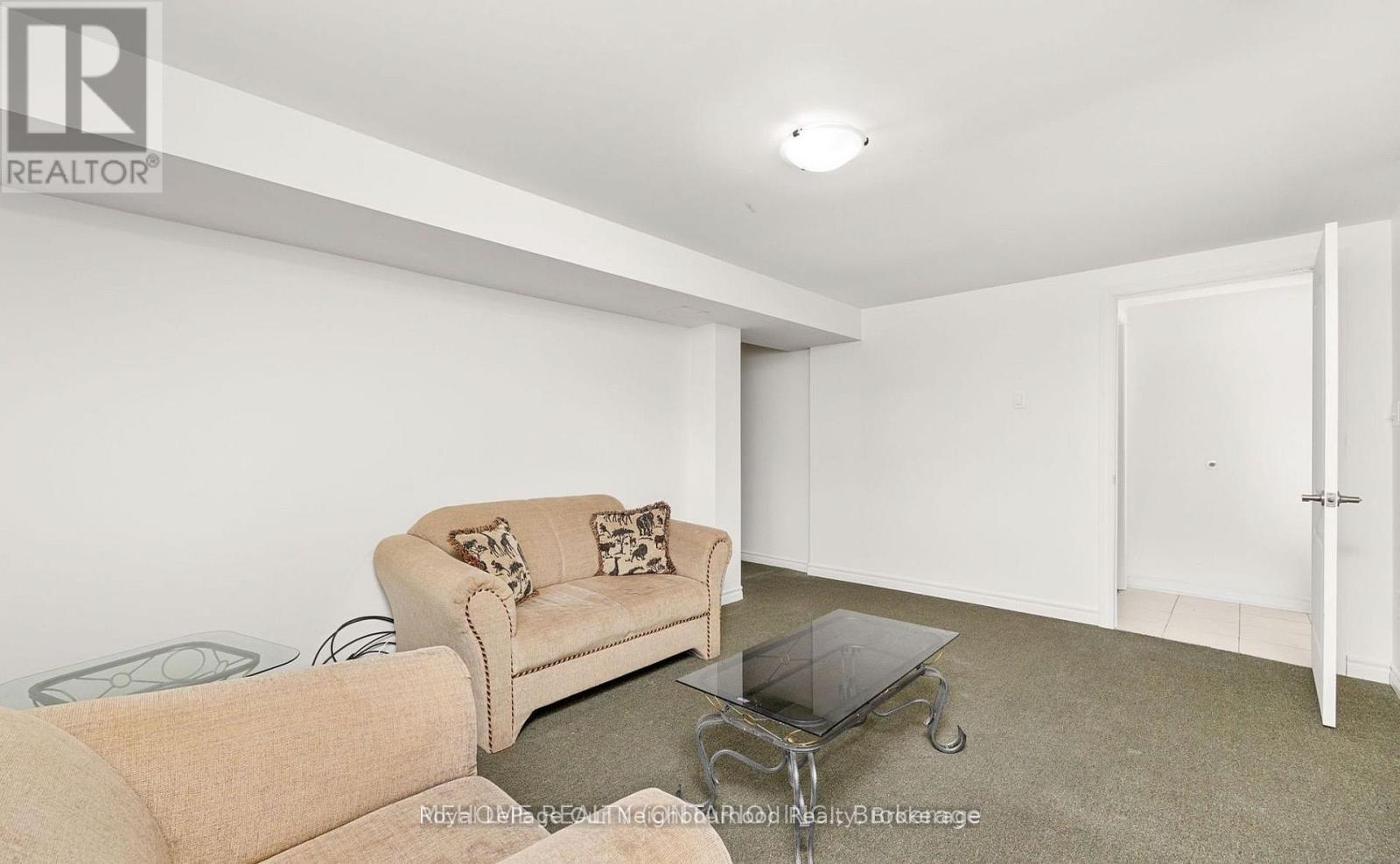 Bsmt 2 - 14 Tarsus Crescent Property Photo 4