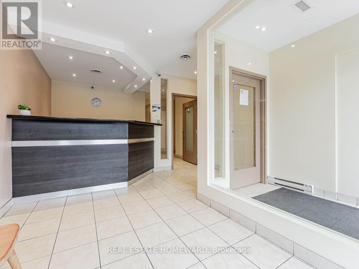 2438 Danforth Avenue Property Photo 11