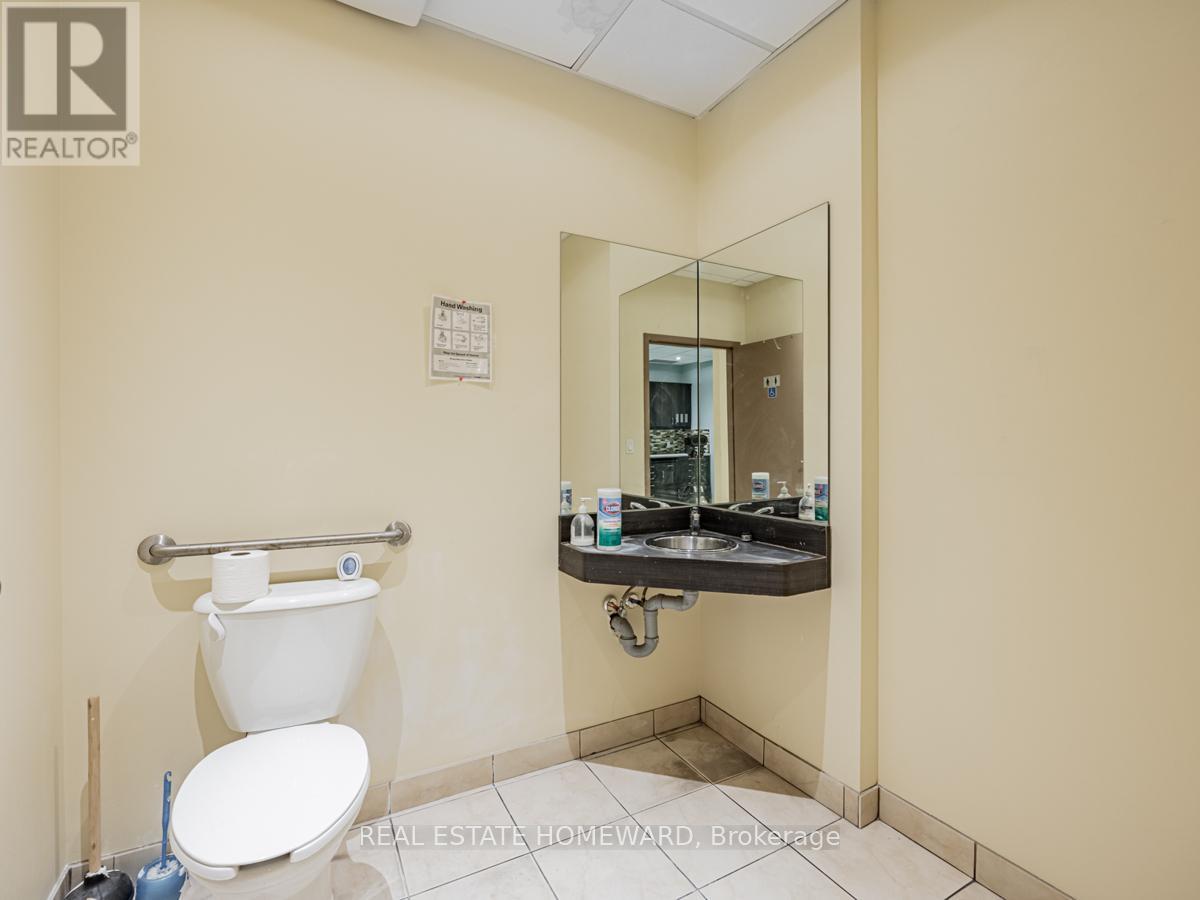 2438 Danforth Avenue Property Photo 19