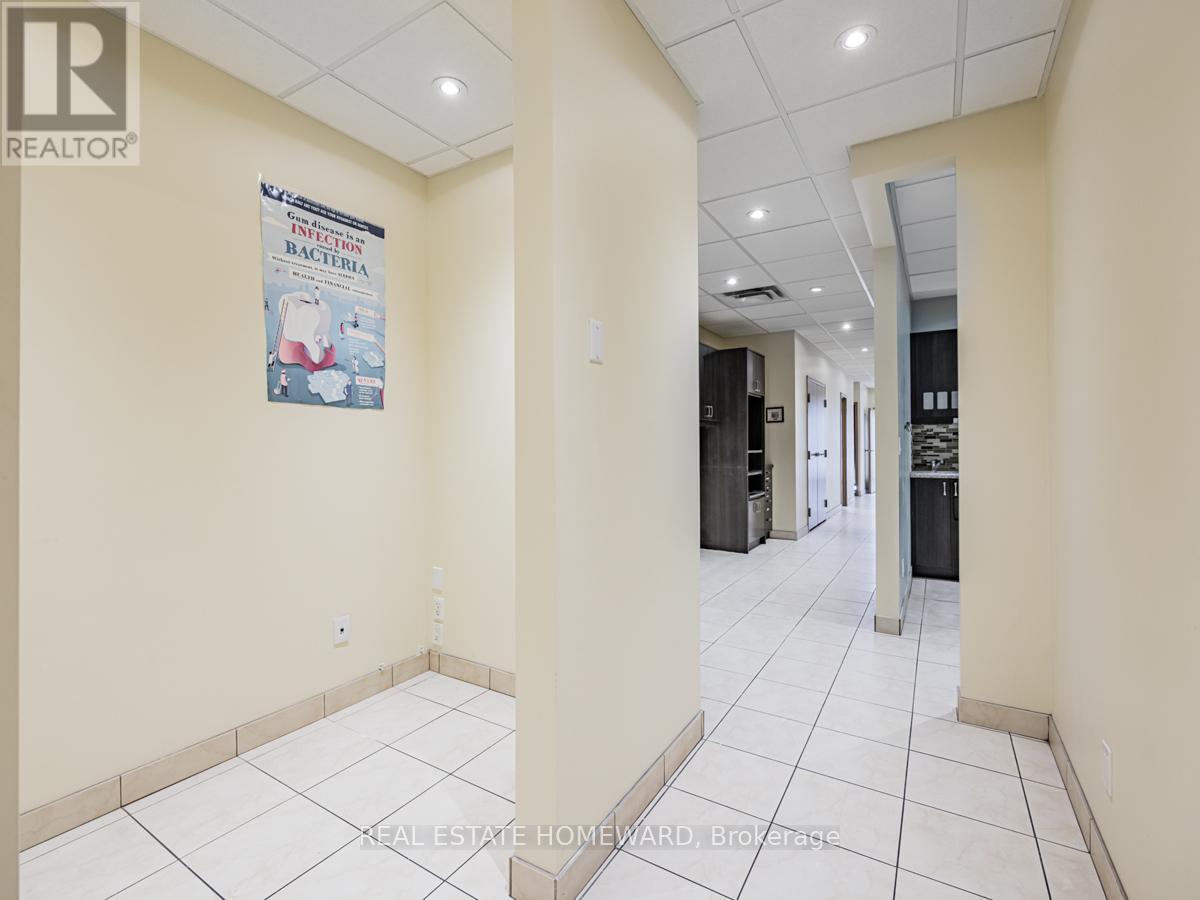 2438 Danforth Avenue Property Photo 20