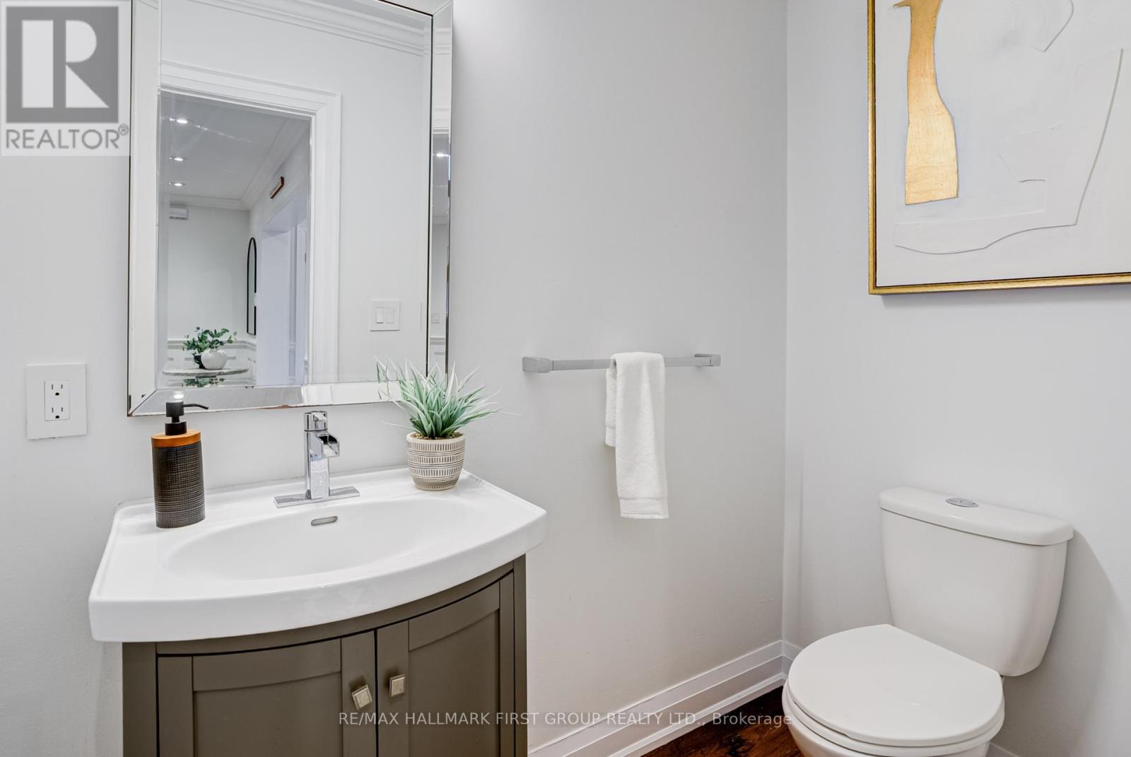 125 Percy Crescent Property Photo 17