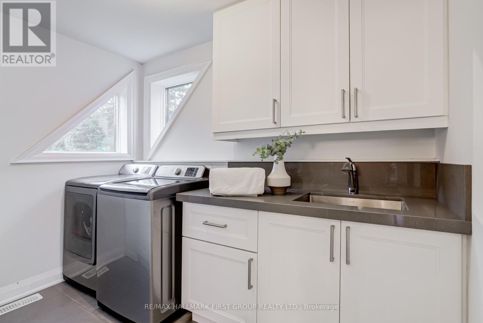 125 Percy Crescent Property Photo 18