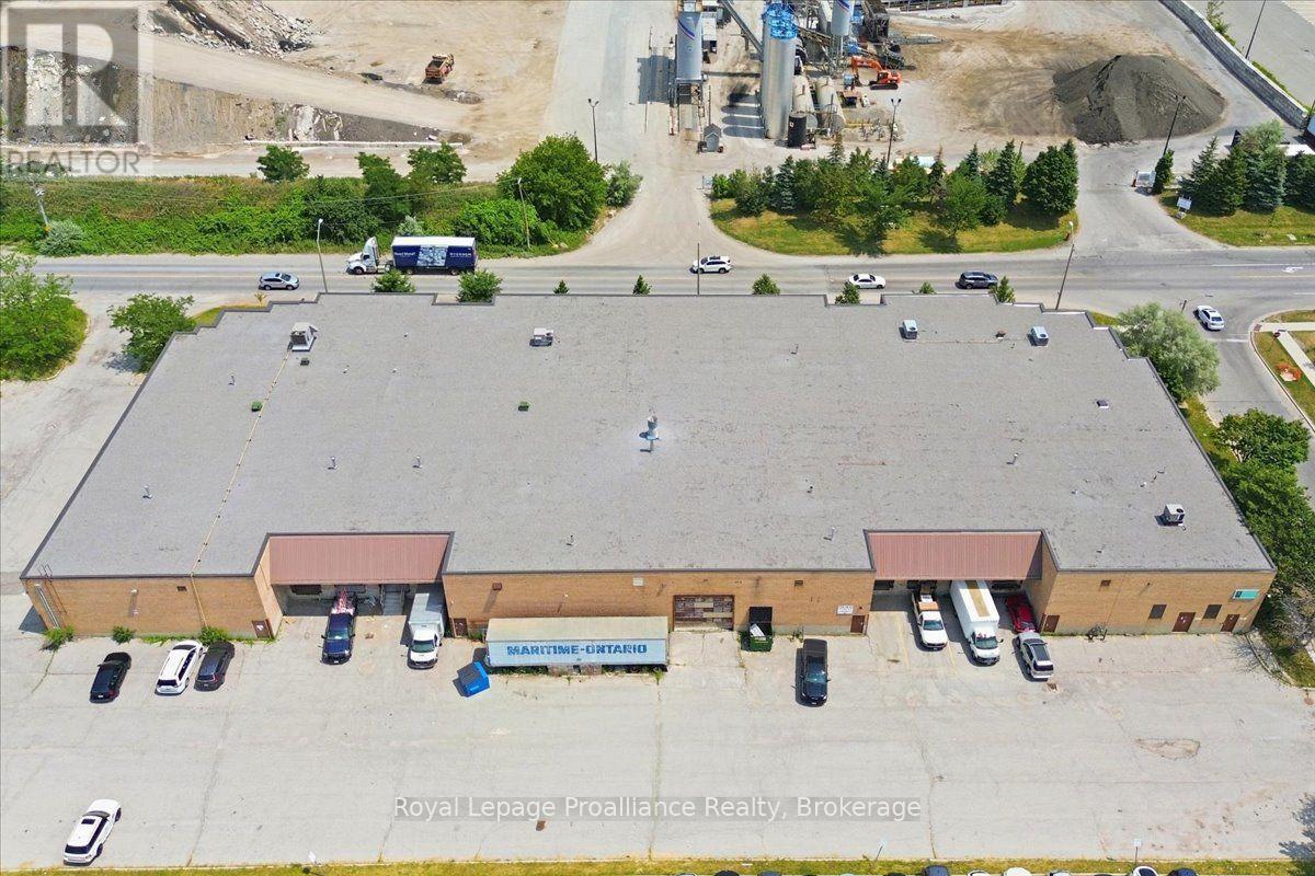 1200 Tapscott Road Property Photo 8