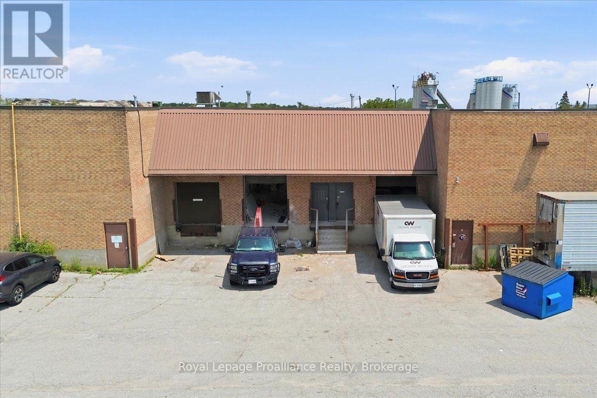 1200 Tapscott Road Property Photo 9