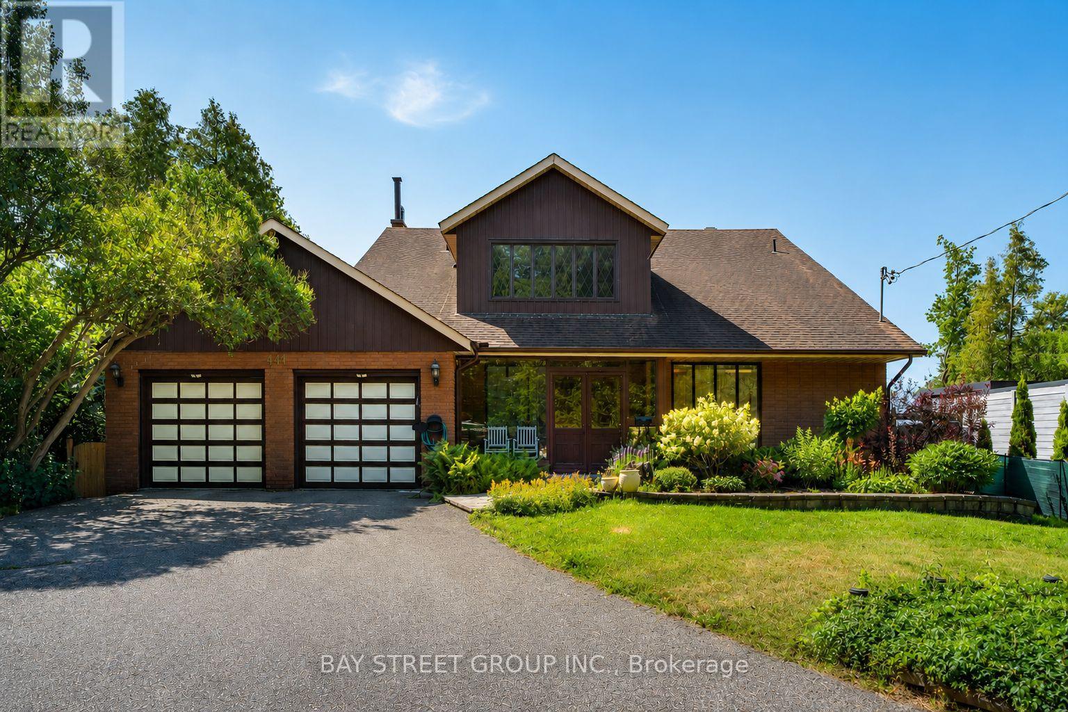 441 Guildwood Parkway Property Photo 1