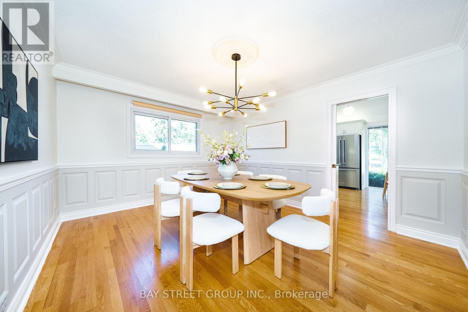 441 Guildwood Parkway Property Photo 11