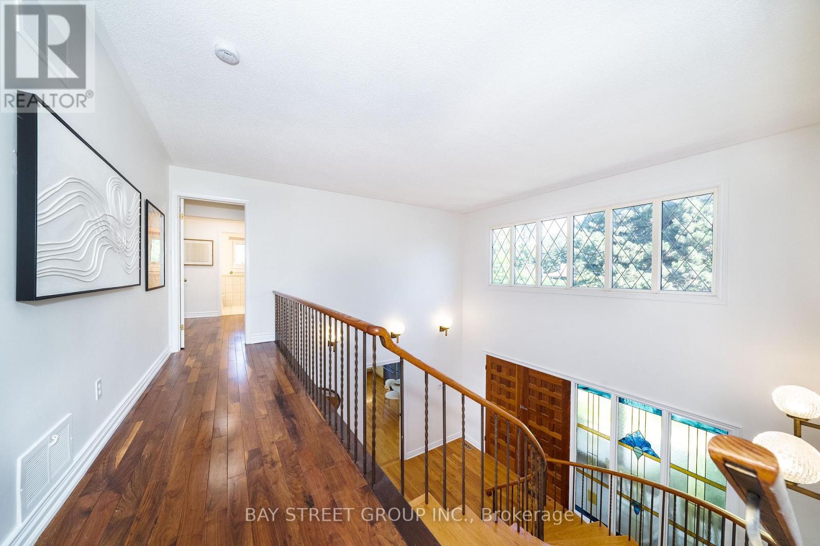 441 Guildwood Parkway Property Photo 23