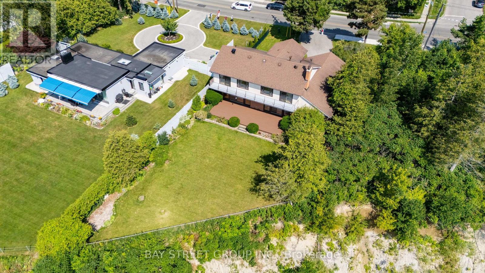 441 Guildwood Parkway Property Photo 49